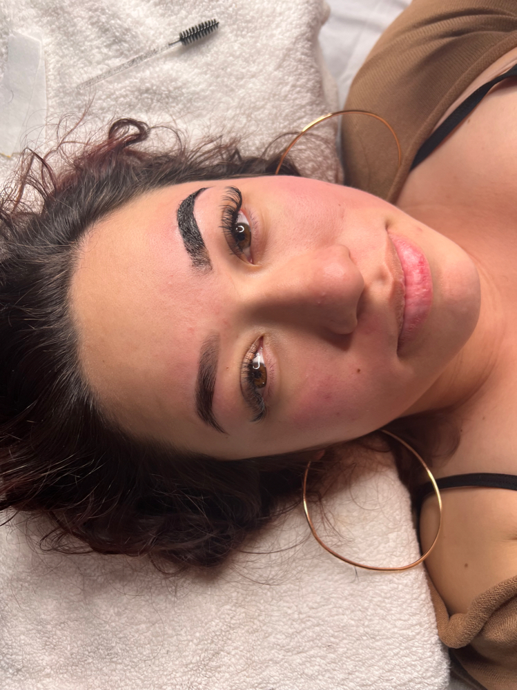 Brow wax & Tint