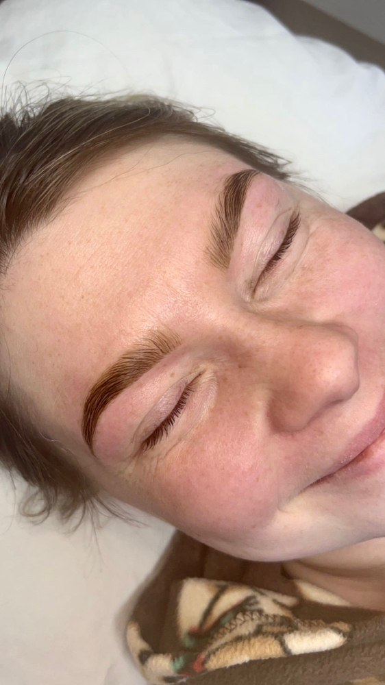 Brow Tint