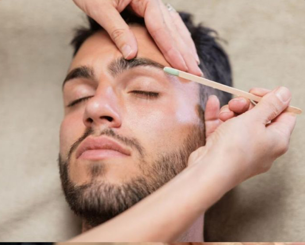 Men’s Eyebrow Wax