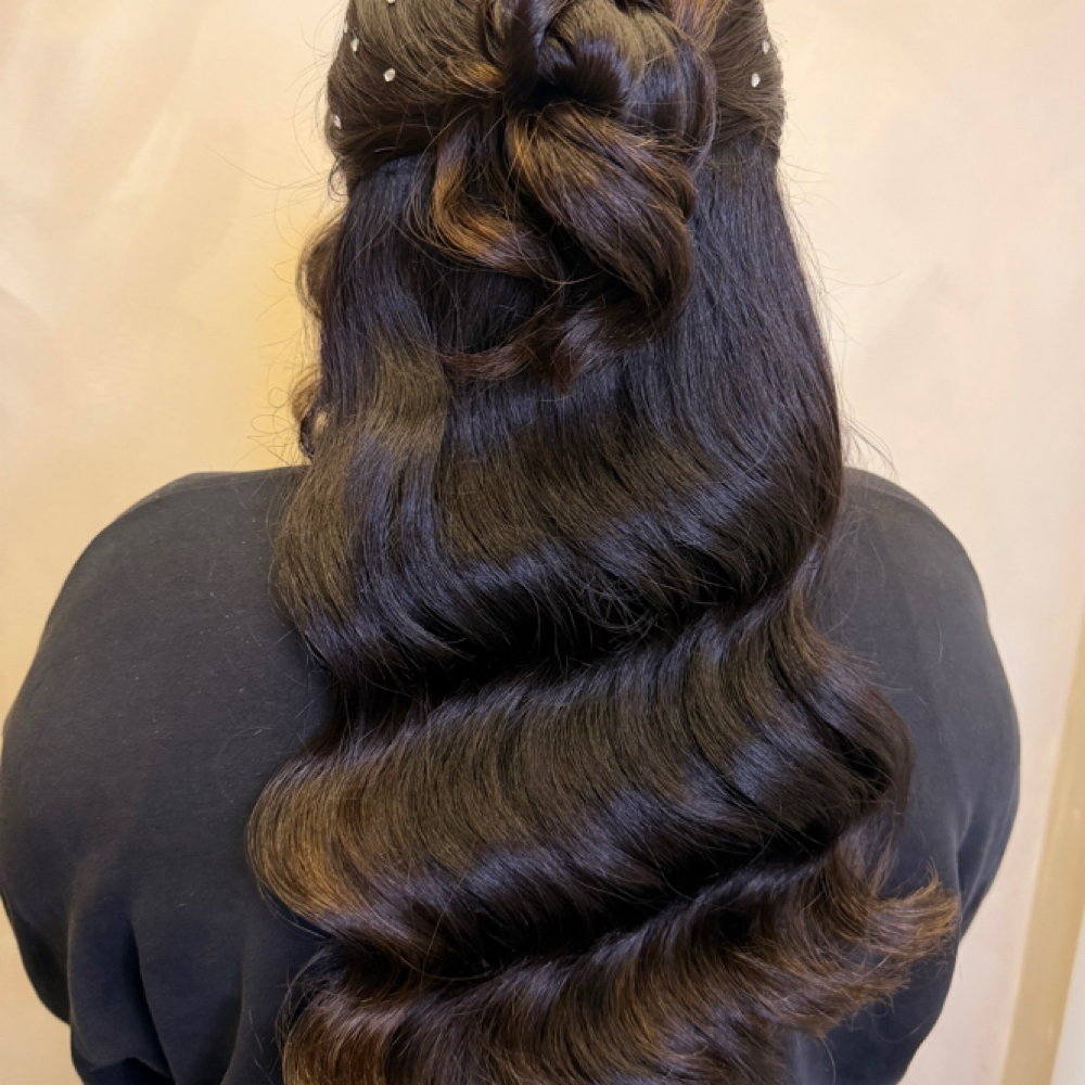 Hollywood Wave at Beauty by Evelyn in Greenbelt, MD