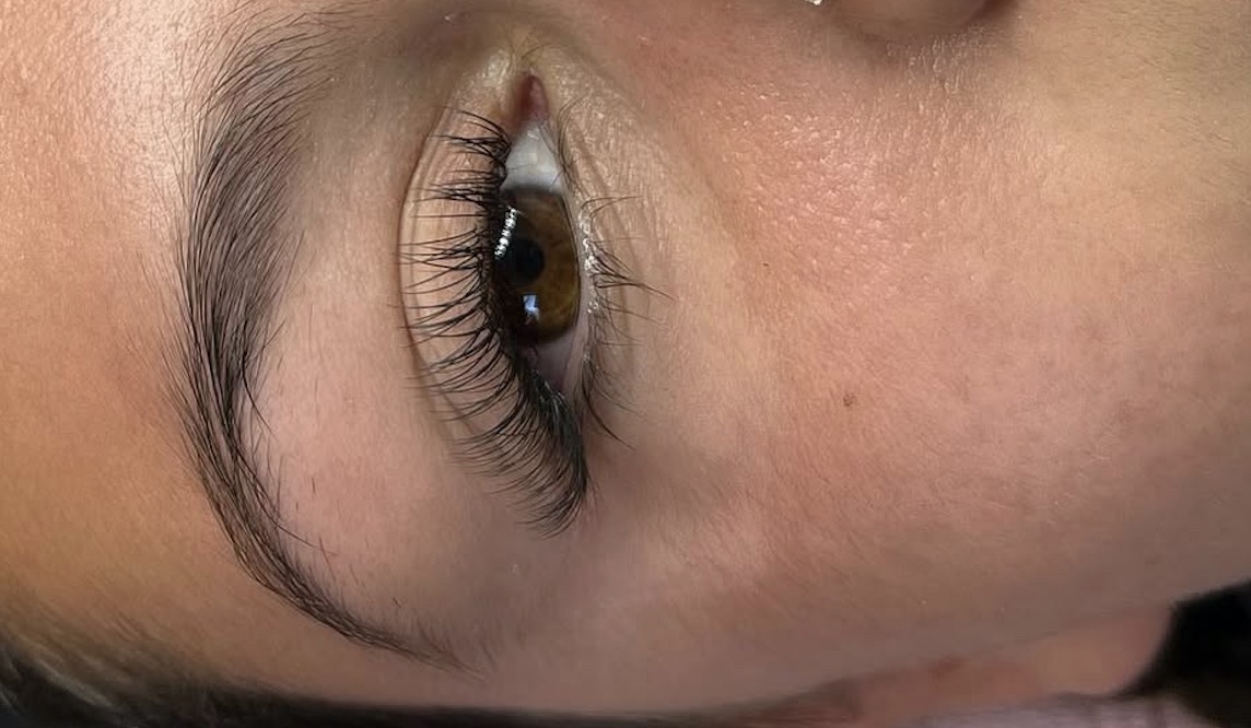 Full set classic lashes