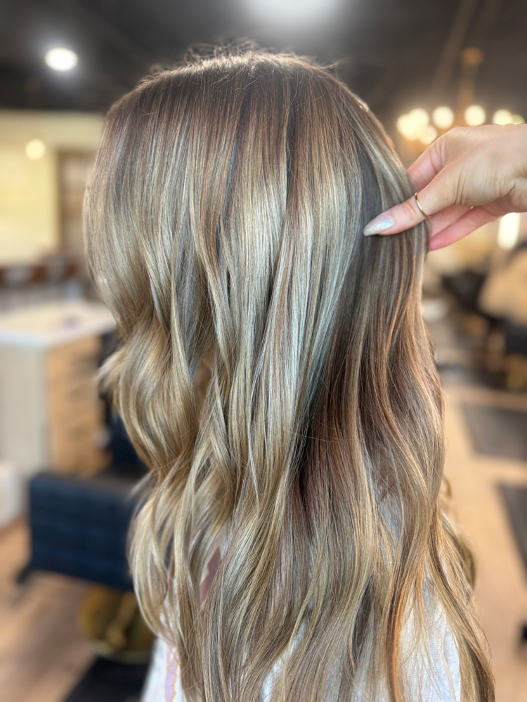 (L) Gloss Add On at Haylie Lindsey in Burleson, TX