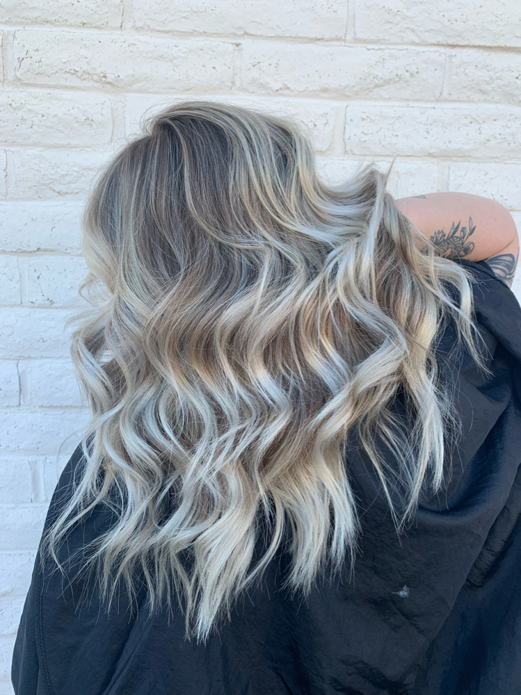 Full Highlight at Interstellar Hair in Tempe, AZ