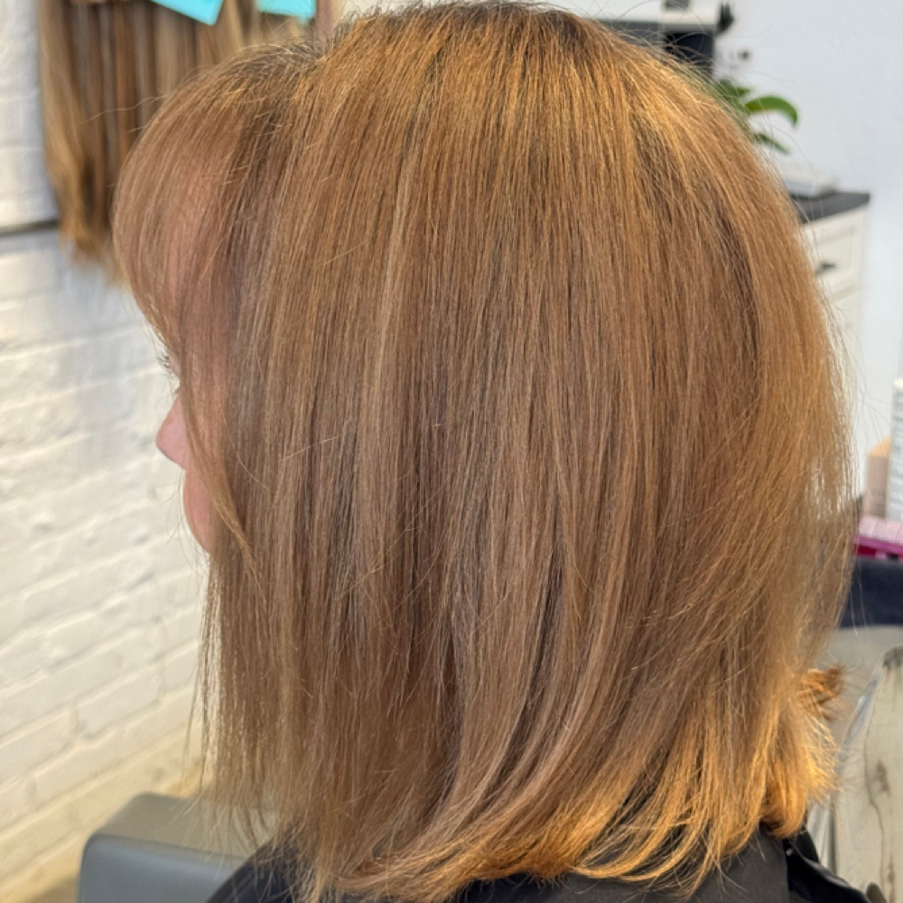 The Gloss at Lindsey Bay Hair in Devine, TX