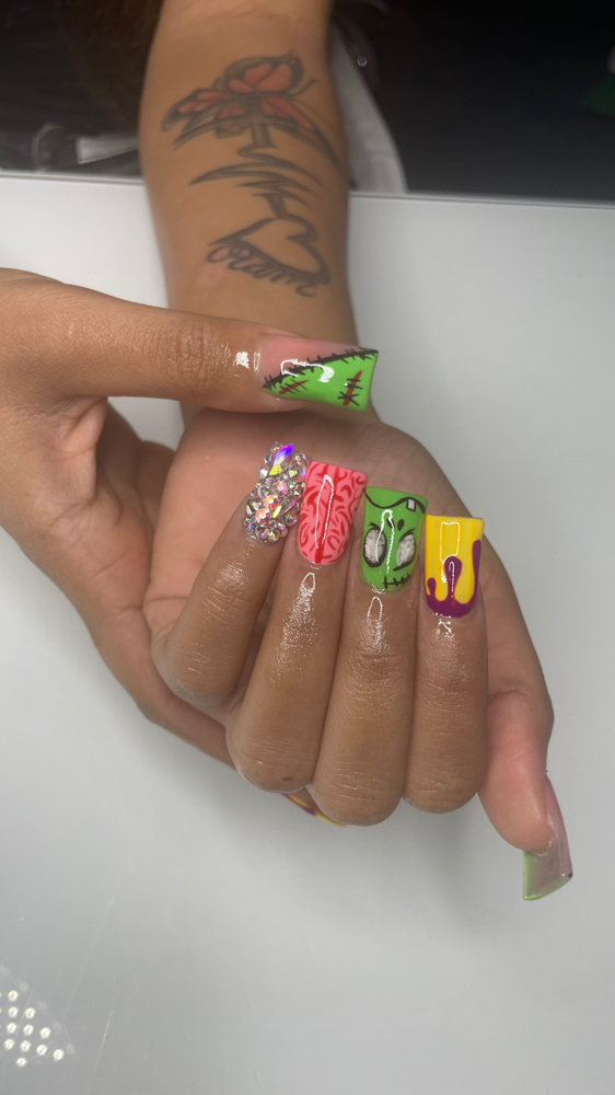 Duck Nails