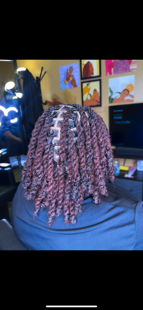 Simple 2 Strands (ear/ neck length)