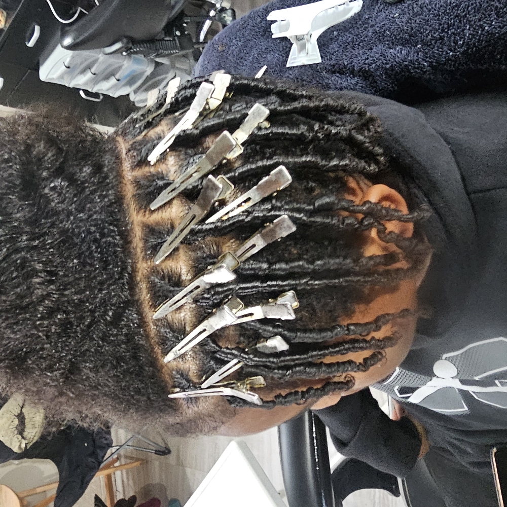 ⭐️Kid Starter Locs (Under 15)
