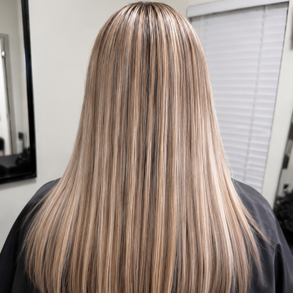 Highlights at Yane Beauty_Lounge in Kyle, TX
