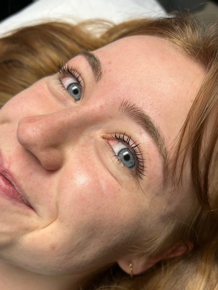 Lash Lift and Tint