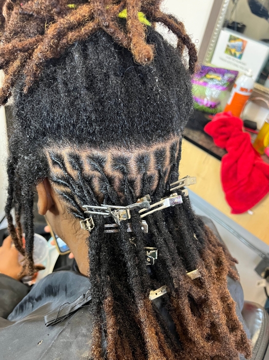 LOC RETWIST FULL HEAD