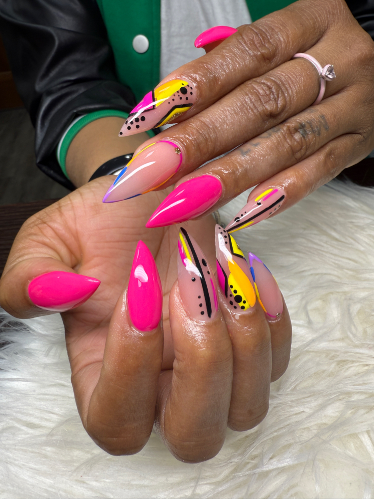 SHAPED NUDE OR PINK FULL SET+ CLEAR