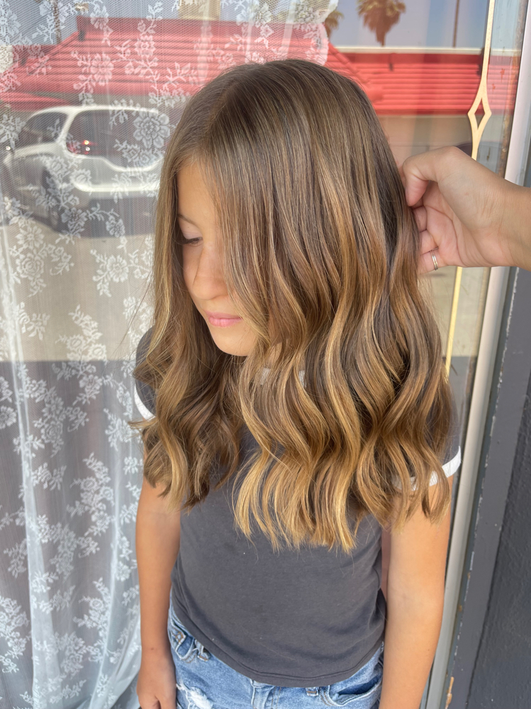 kids haircut (13&under)