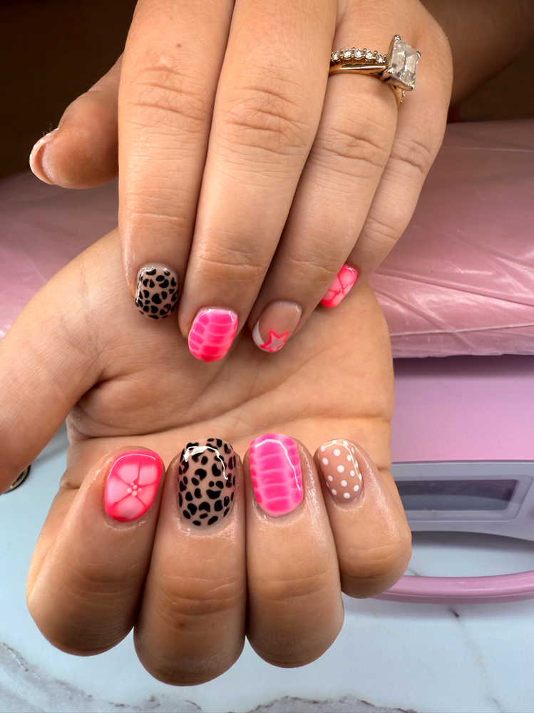 Structured Gel Mani (5-10 Nails)