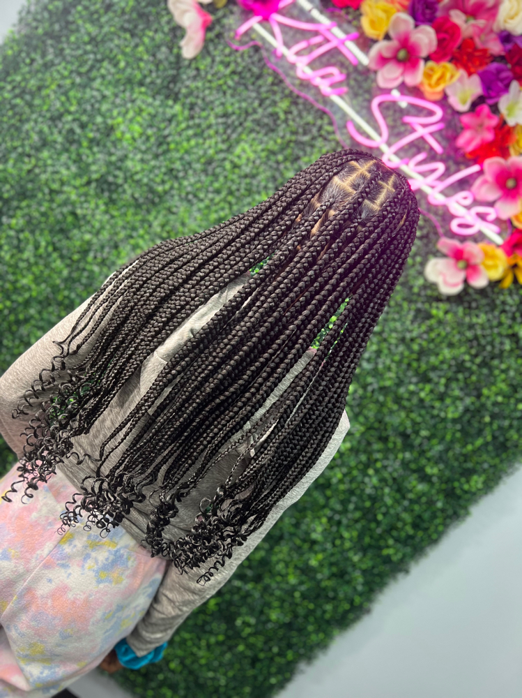 Large Knotless Braids