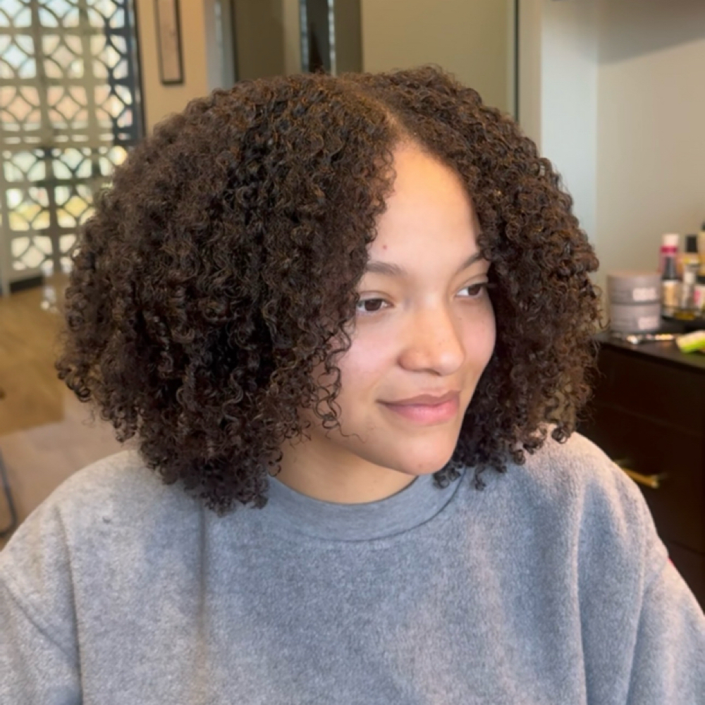 Curly Lesson at Hair by Alisha Smartt in Independence, MO