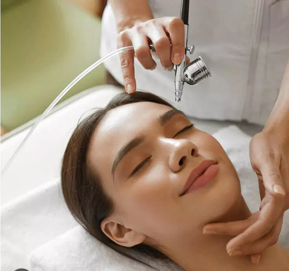 Vitamin  C Oxygen Facial