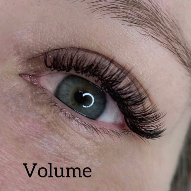 LASH VOLUME at HIGHBROW INK in TAMPA, FL
