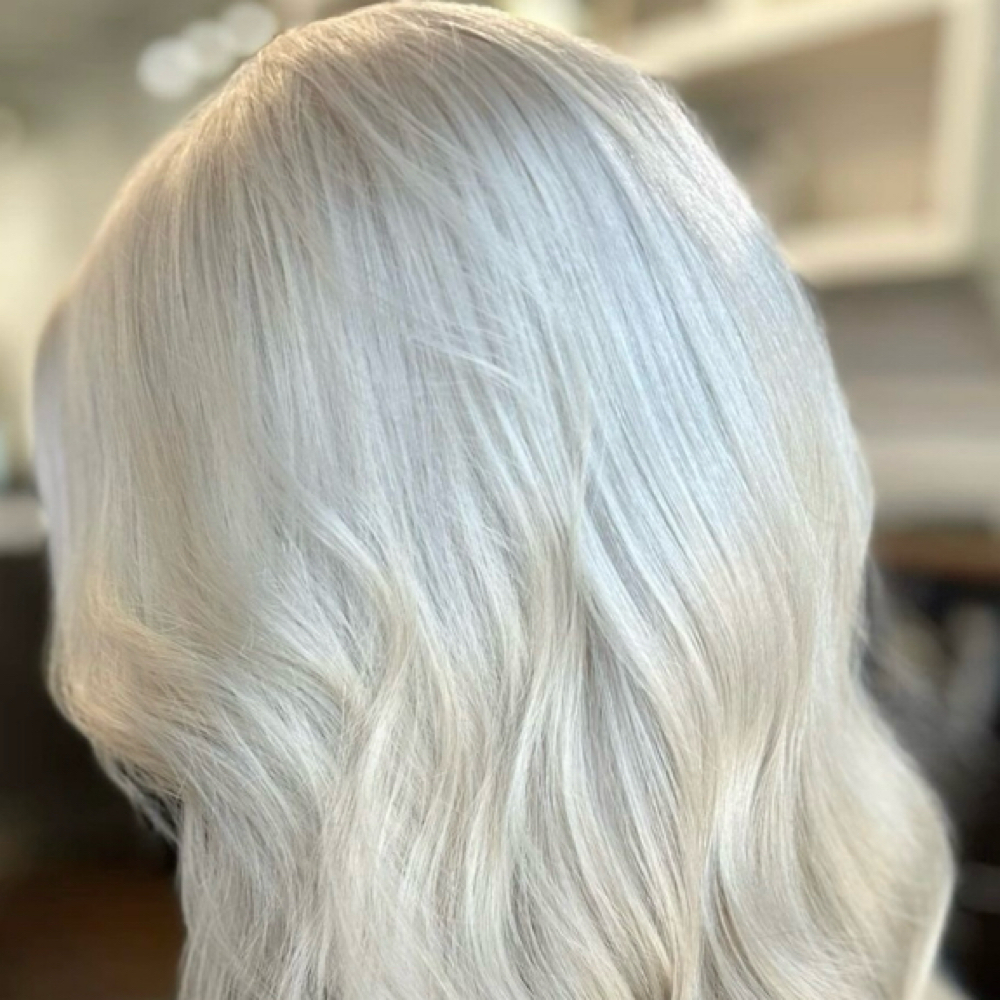 Platinum Card Transformation at Arce Beauty Co. in Apple Valley, CA