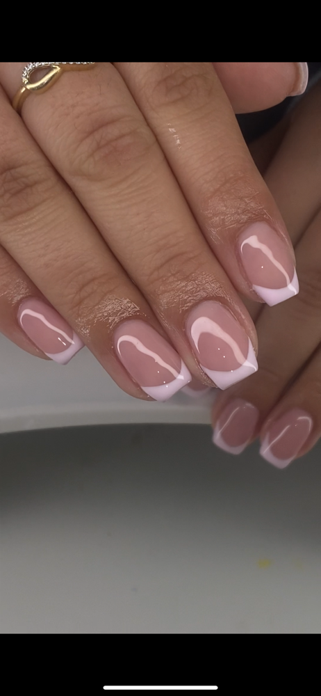 STRUCTURED MANICURE