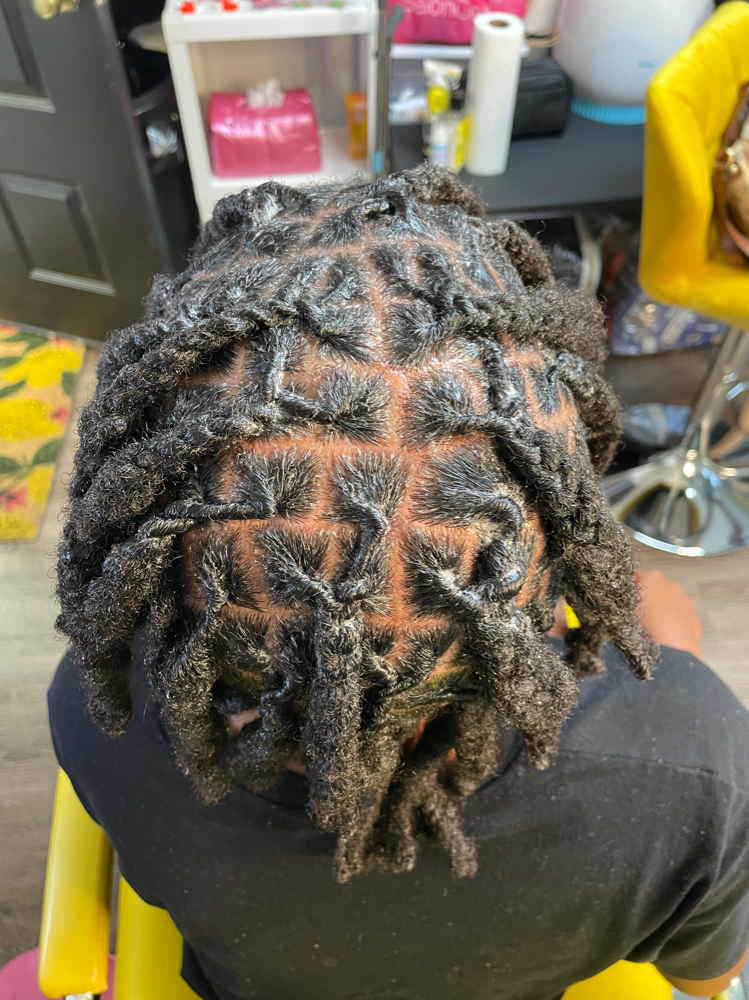 Deads, Retwist, Style at Queen Of The Crown in Charlotte, NC