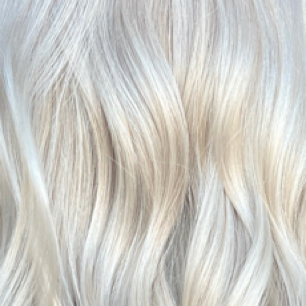 Scalp Bleach Retouch at Sydney Clark in Bowling Green, KY