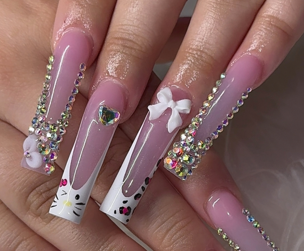 2XL acrylic nails at nailsbyfabi in redondo beach, CA