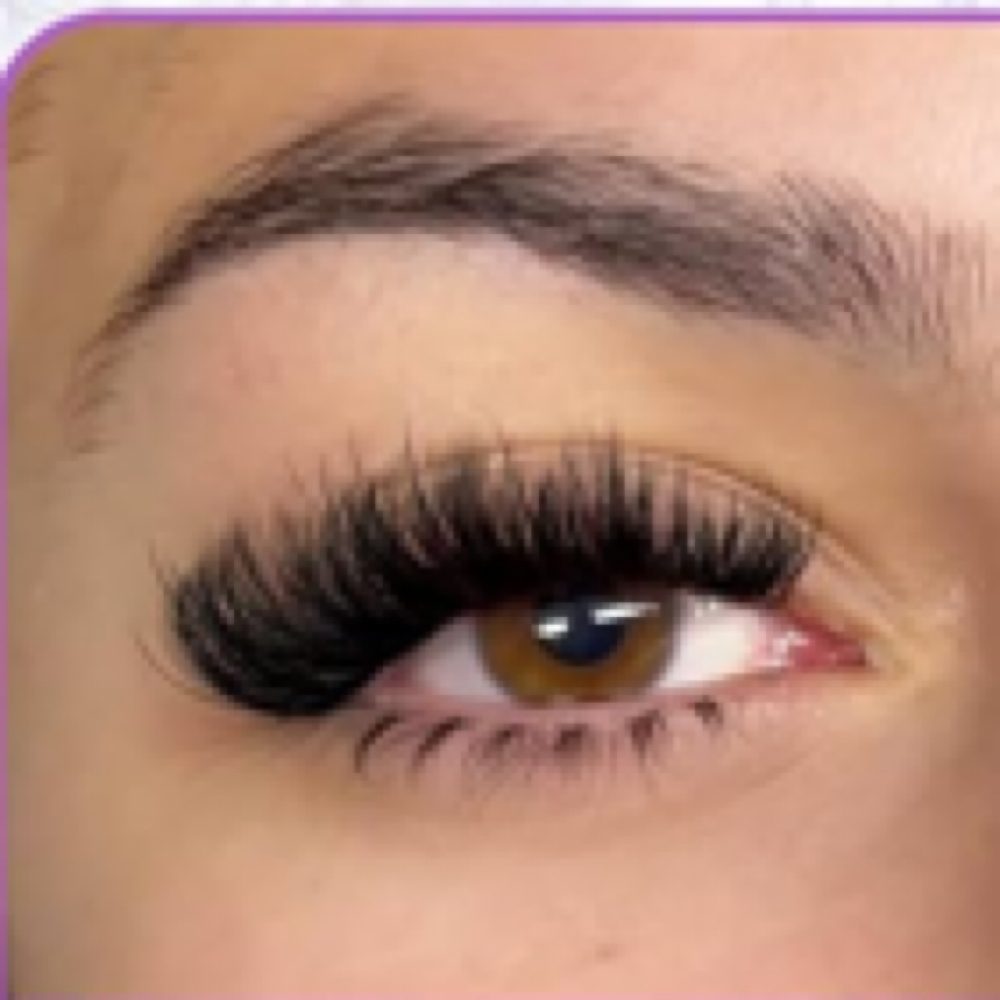 Cluster Lash Class at Radiant Eyes & Aesthetics in Petal, MS