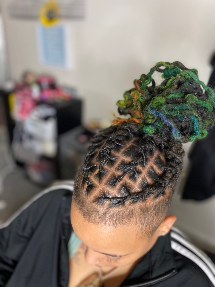 Half Head Loc Reattchmentzz at Loc’d Em Up By Kaee in Mobile, AL
