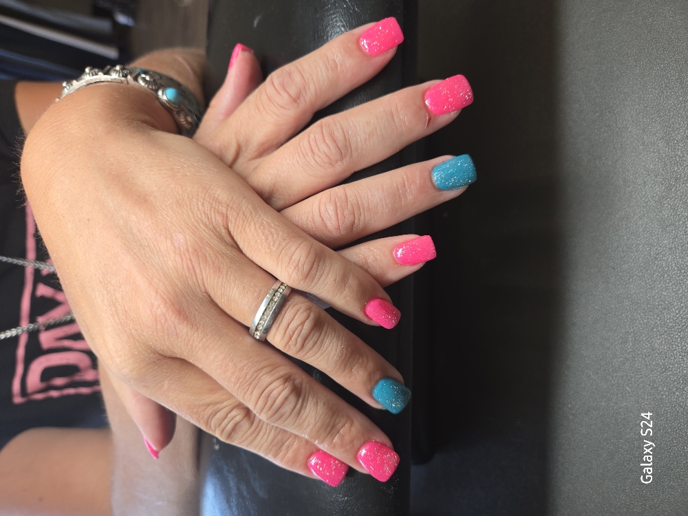 Full Set at A Waldon's Touch in Emmett, ID