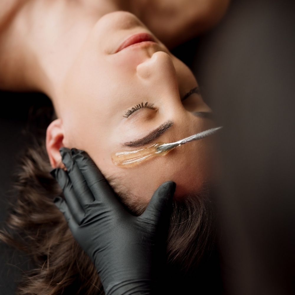 Eyebrows at Zuri's Aestética in East Peoria, IL
