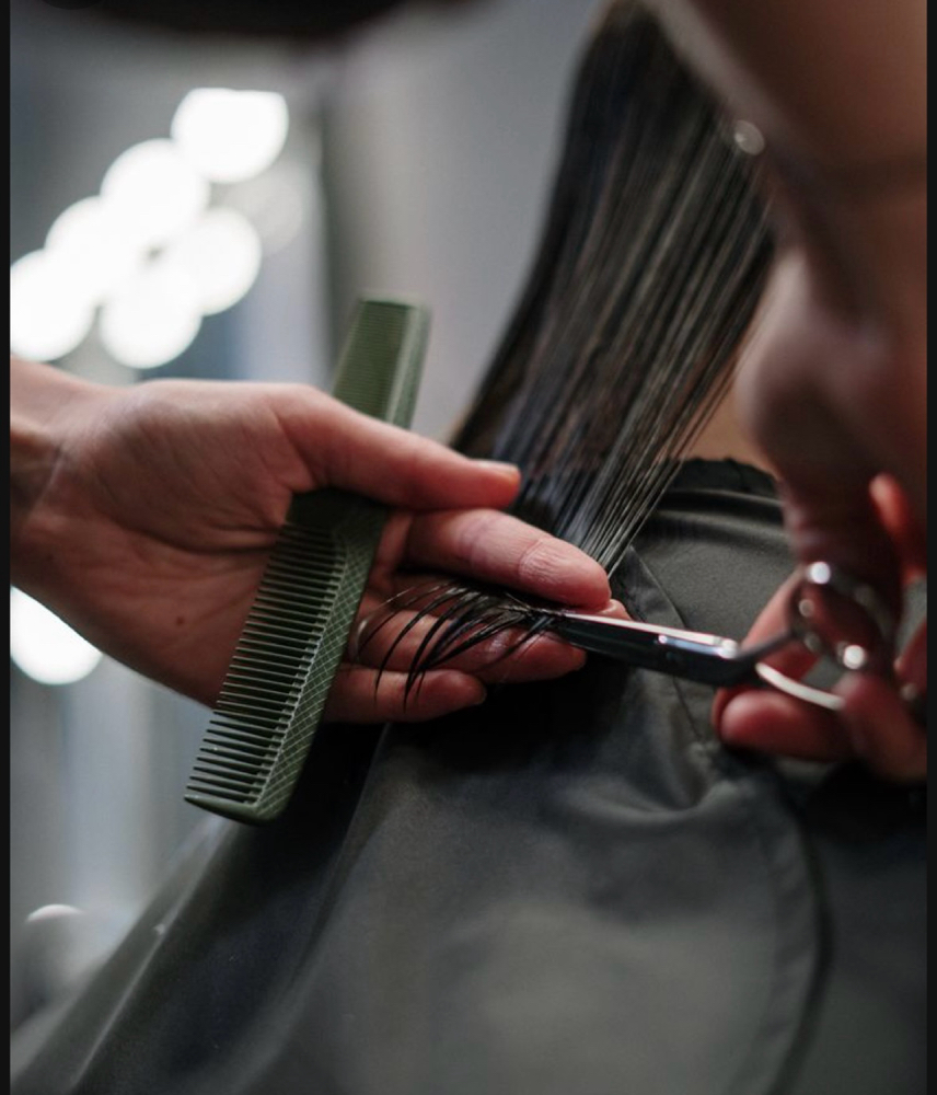Shampoo, Cut & Style
