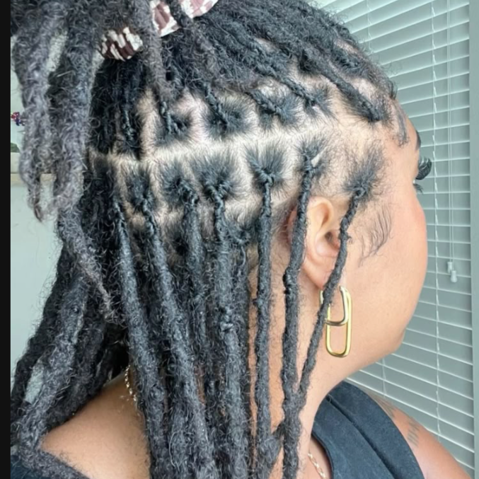 Med/Large Loc (Interlock) at Naturally Crisp in Greensboro, NC