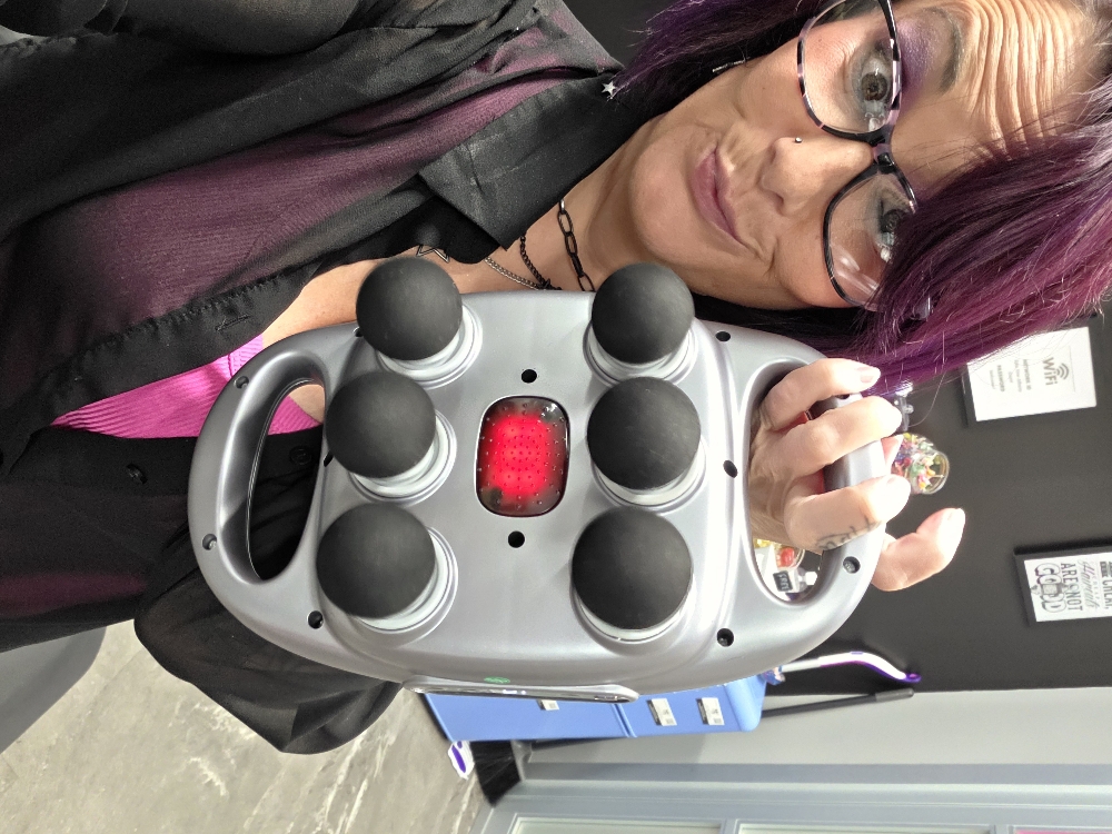 +Shoulder Massage-w/massage Gun