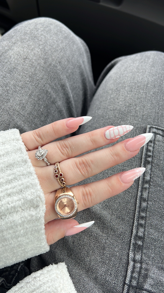 Hard Gel Set (med/long) at Gracie Whittington in Grants Pass, OR