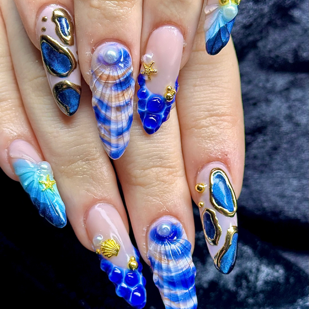 Freestyle nail art at Hidden Gem Nails in Logan, OH