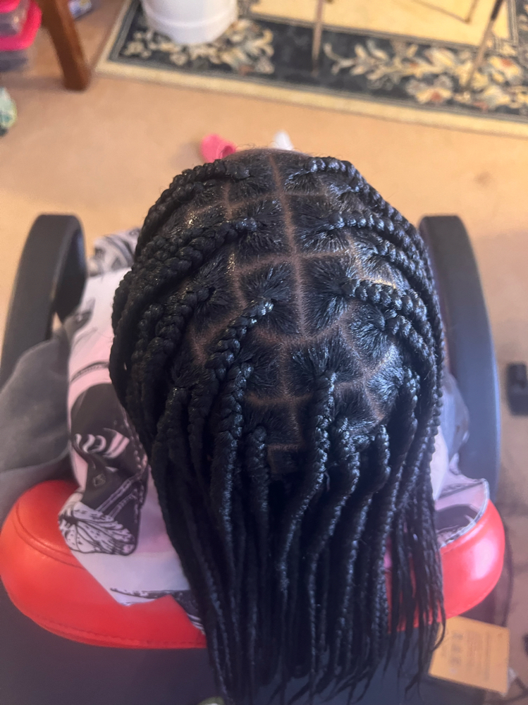 Kids Medium Knotless Braids