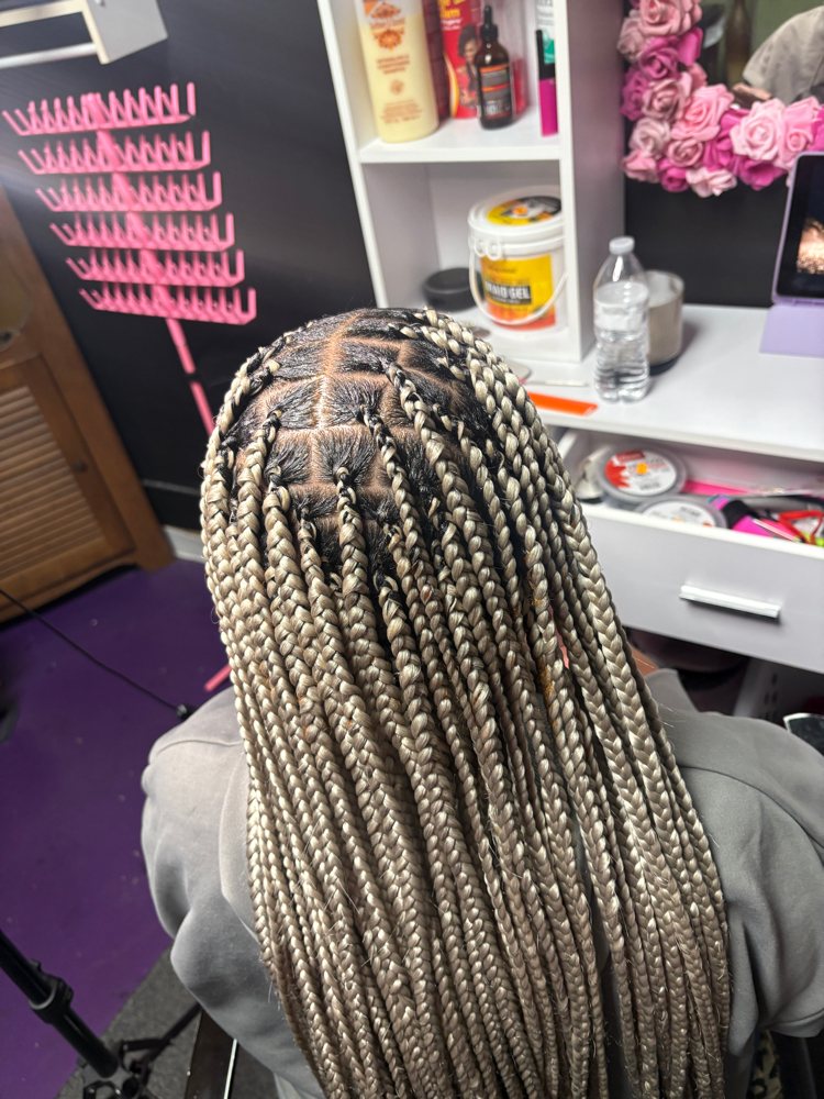 Knotless Braids at Raven  Lewis in Montgomery, AL