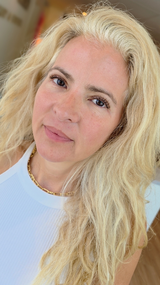 Classic Touch Up at Gallerie 1922 in Cockeysville, MD