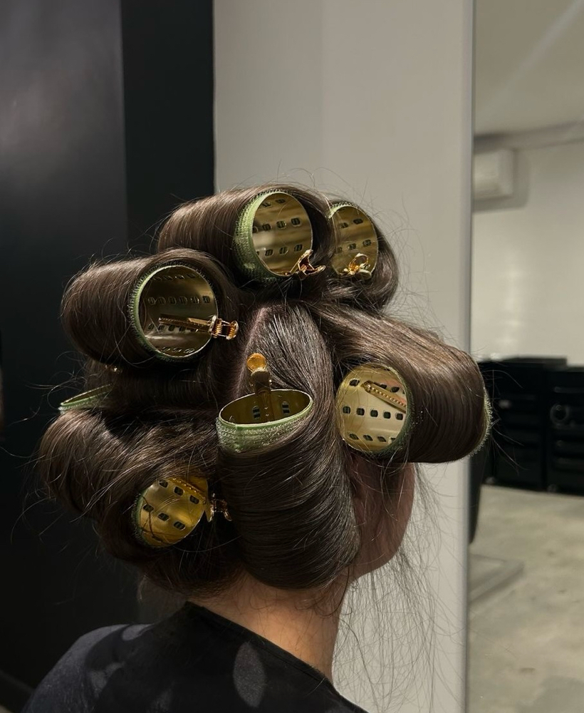 Wash & Blow Dry at Honeyhues.la in Sherman Oaks, CA