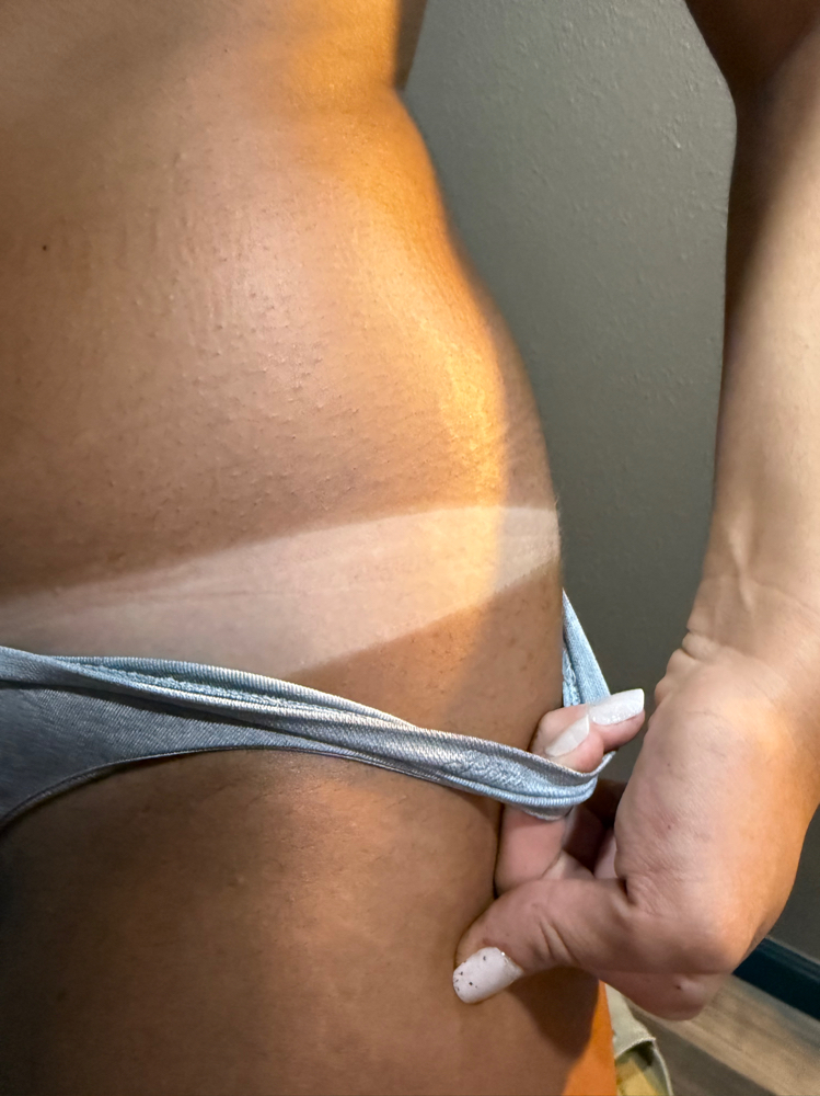 Double Bronze For Tan-Ready Skin at Élan Beauty by Em in Dexter, MO