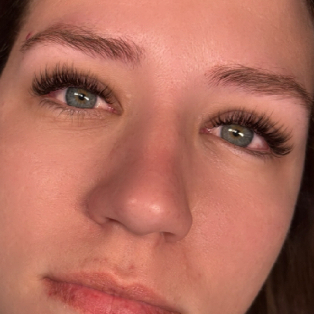 🌿 Signature Full Set at TL LASH CO. in Spokane, WA