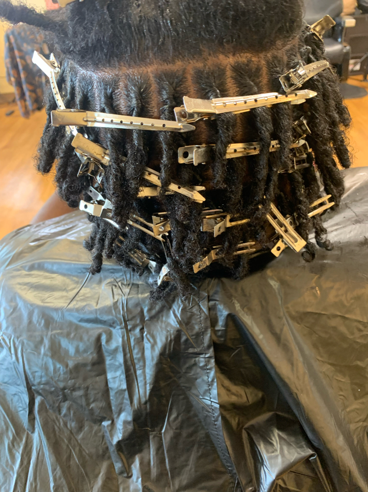 Loc Retwist (under 150 Locs)