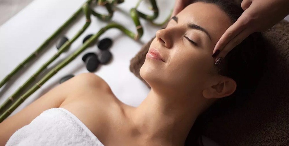 Aromatherapy Scalp Treatment
