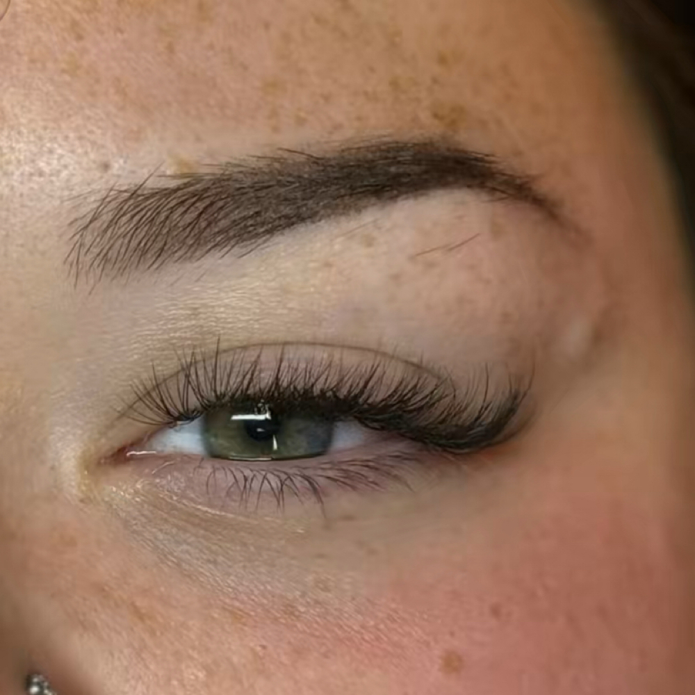 Hybrid Lash Fill at Graceful Glow Aesthetics in paducah, KY