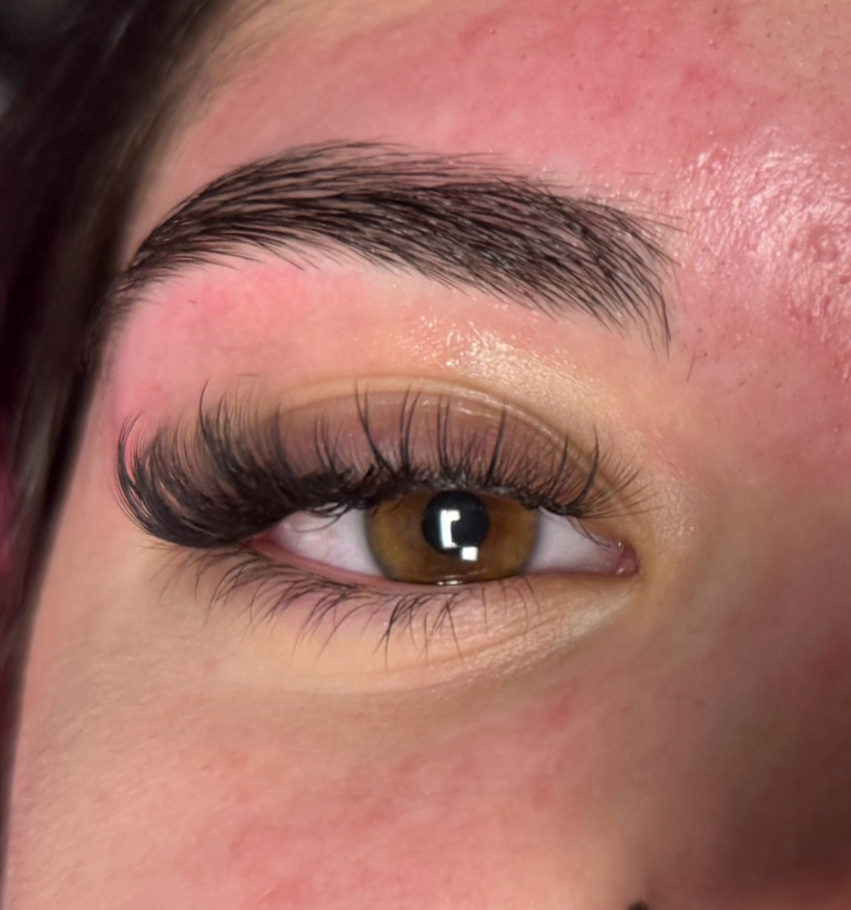 Hybrid Lash Fill at Graceful Glow Aesthetics in paducah, KY