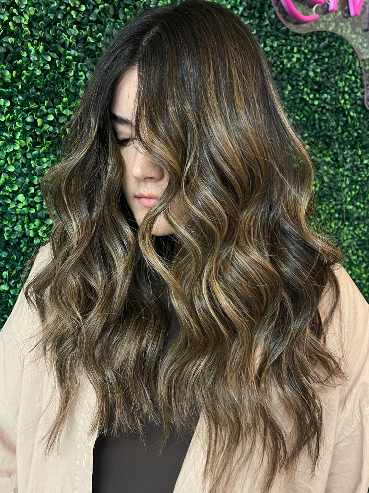 Reverse Balayage & Style