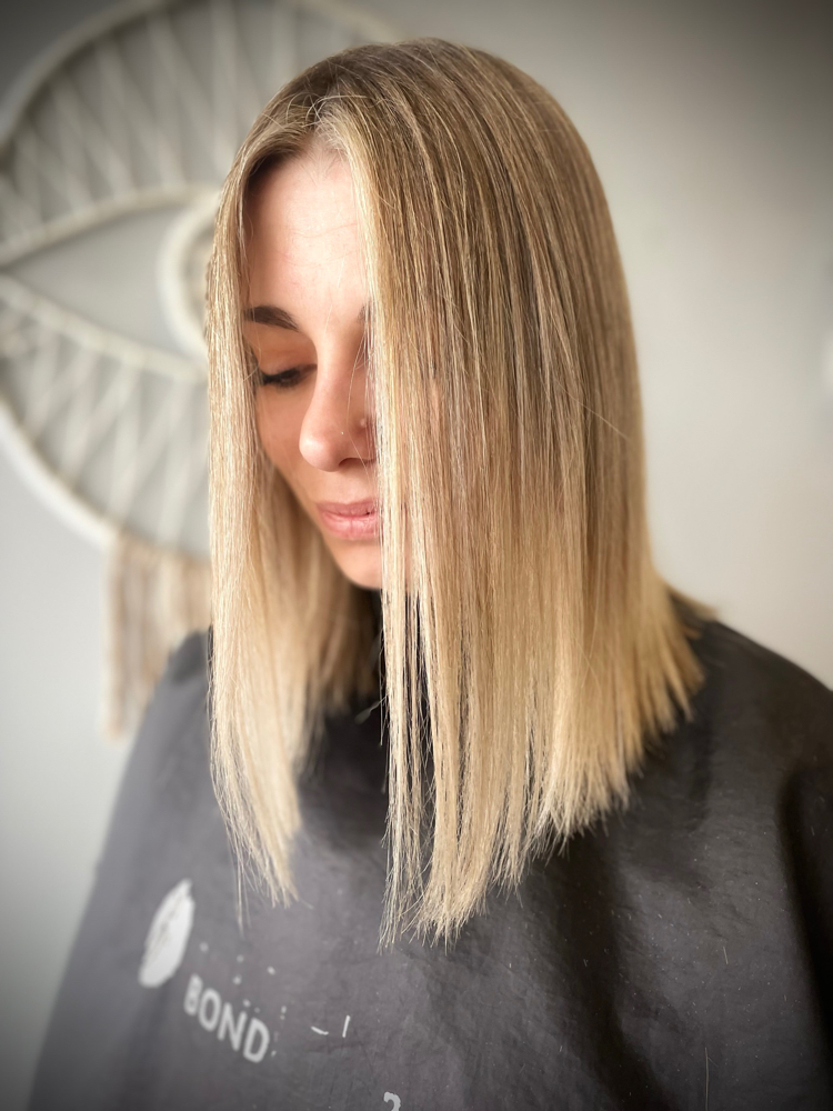 Shampoo, Cut & Style
