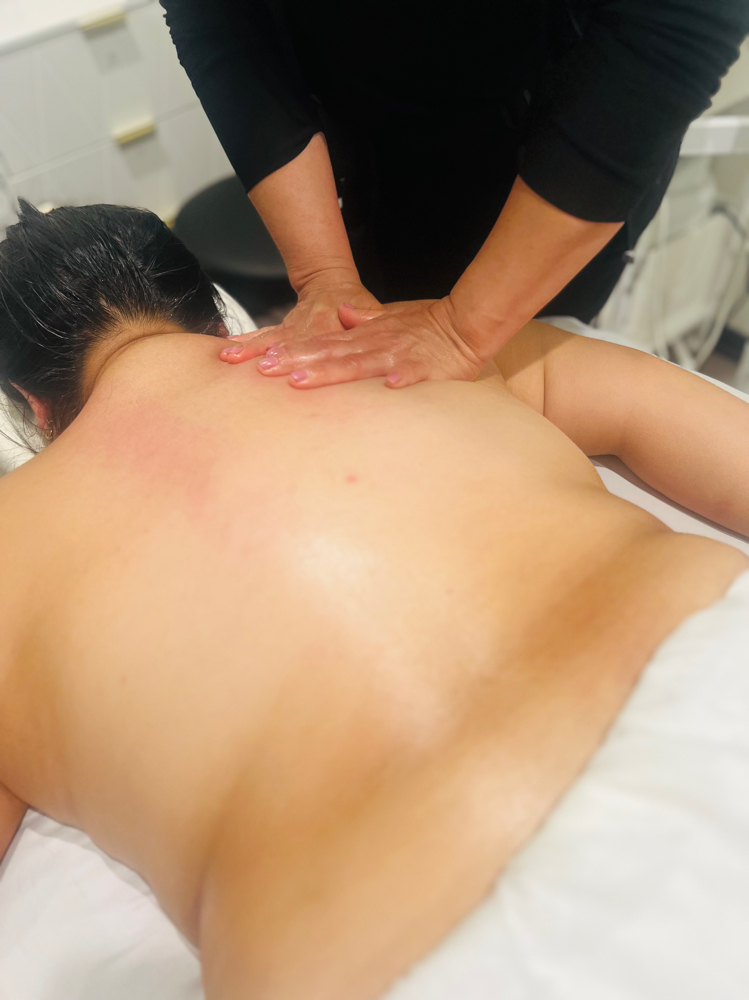 ULTIMATE HOLIDAY RESET PACKAGE