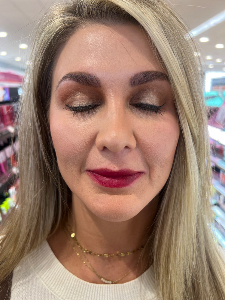 Make Up Application