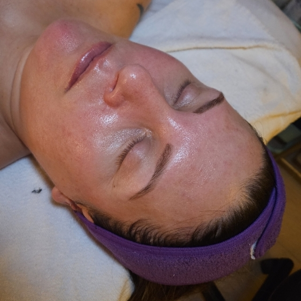 Practice Brow Tint (2/5&2/6 Only) at The Glow Club Esthetics Studio by Shannon the Esthetician in Bellevue, NE